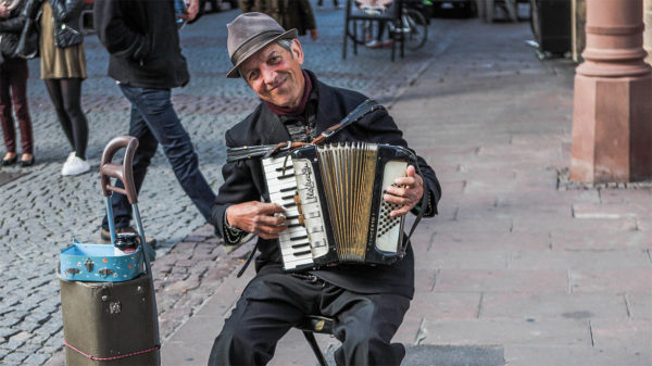 16-things-you-possibly-didn-t-know-about-french-music-best-france-forever